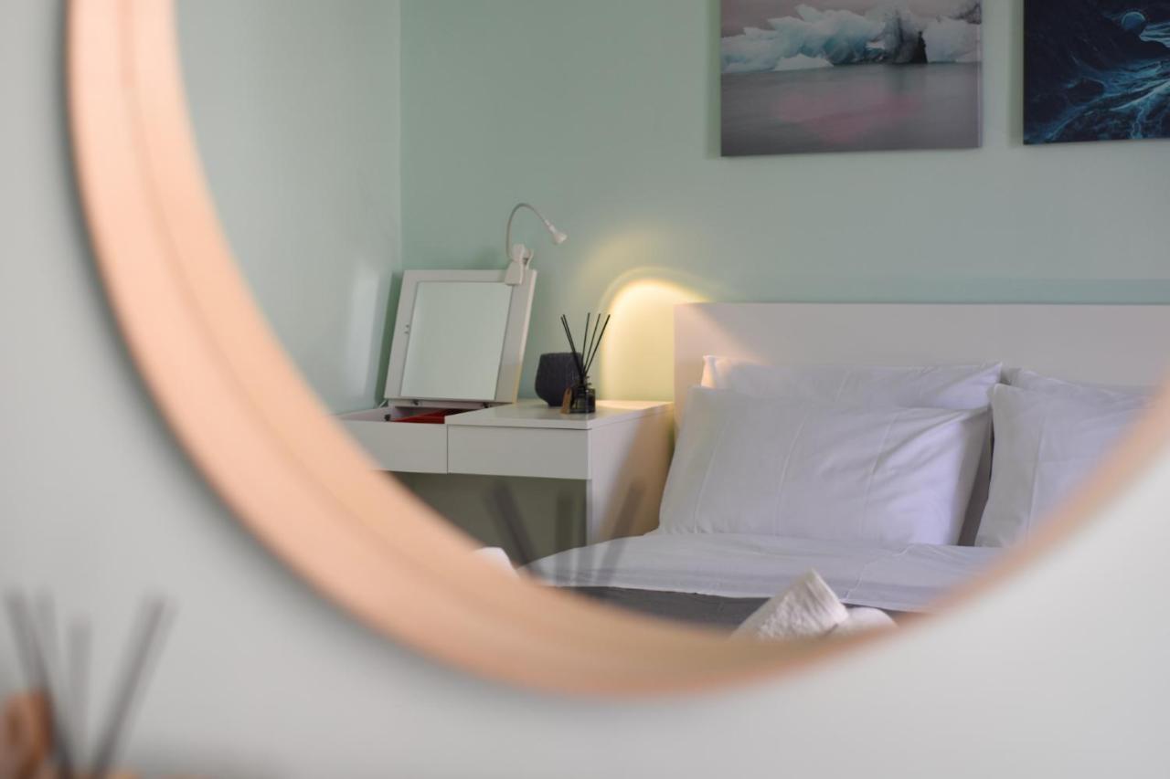 City Center Studio 2 Apartment Kalamata Bagian luar foto