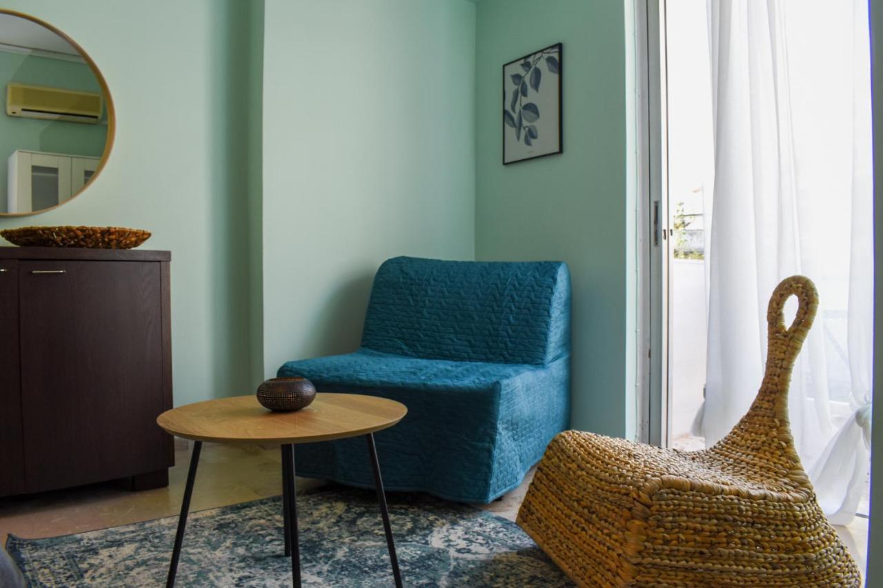 City Center Studio 2 Apartment Kalamata Bagian luar foto