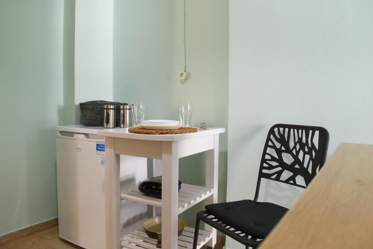 City Center Studio 2 Apartment Kalamata Bagian luar foto