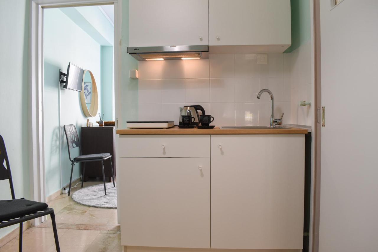 City Center Studio 2 Apartment Kalamata Bagian luar foto